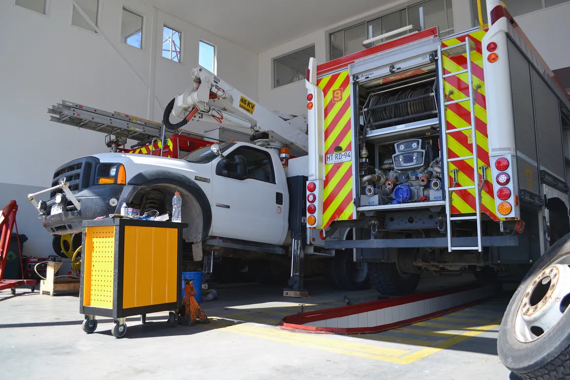 Taller Maestranza IGNEO — servicio mecánico vehículos de emergencia